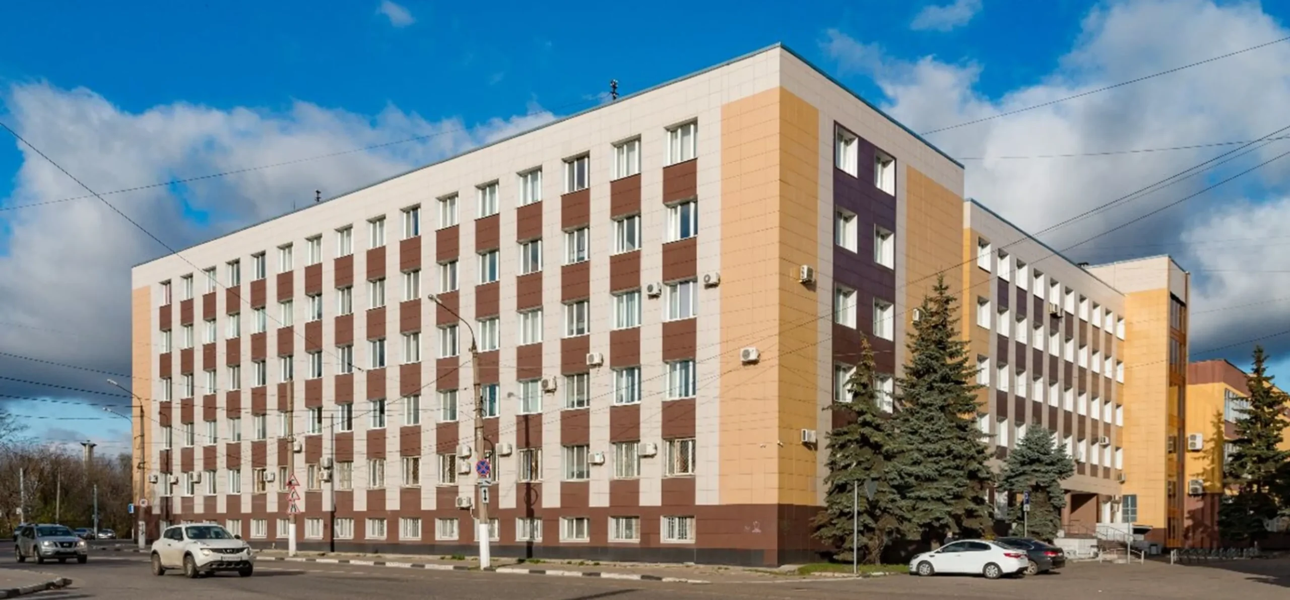 Campus-image_E_IbZkF6Ao